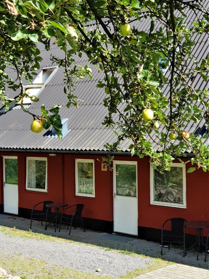 Pyttegården Apartments Gudhjem Exteriör bild